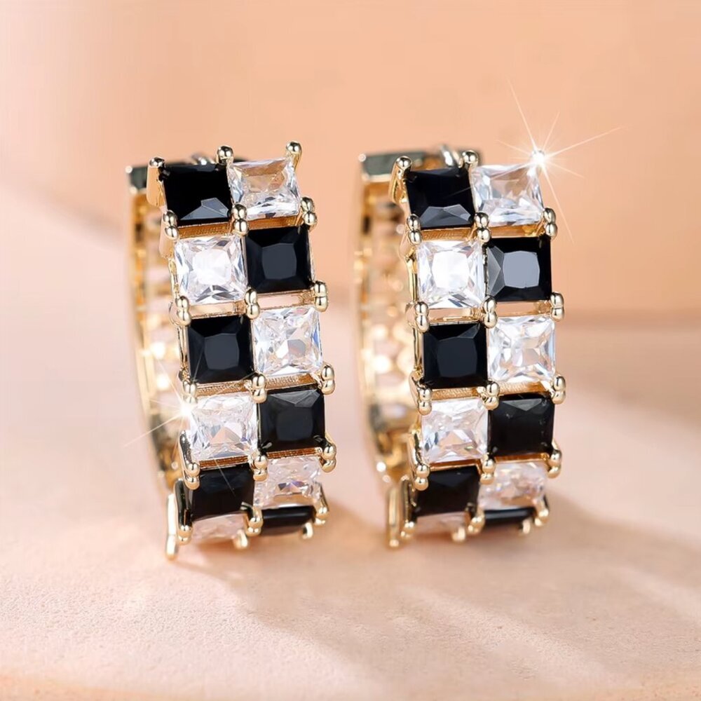 NEW 18k Yellow Gold Diamond Black Sapphire Hoop Earrings Checkered Earrings